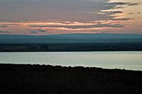 [#880] landskap, vik, konturer, vatten, stilla, afton, himmel, Varangerhalv�n