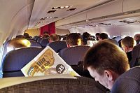 [#216s] P� planet, kabin, stolar, m�nniskor