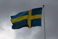 [#1523s] Svenska flaggan, svensk flagga, gul och bl, gr himmel, idbild