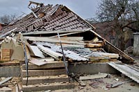 [#25s] Rivet hus, rivningshus, id�bild